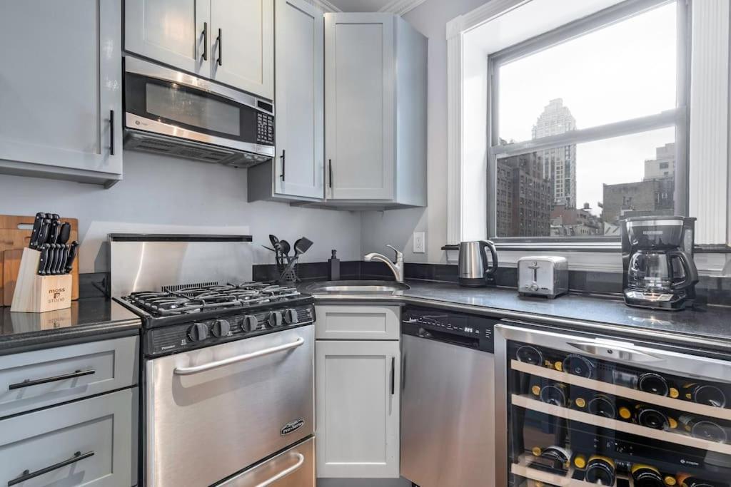 Gorgeous & Bright 3Bdr & 1Bth In Midtown Manhattan New York Dış mekan fotoğraf